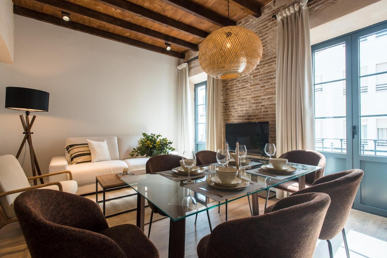 סביליה La Silleria De Triana By Magno Apartments מראה חיצוני תמונה